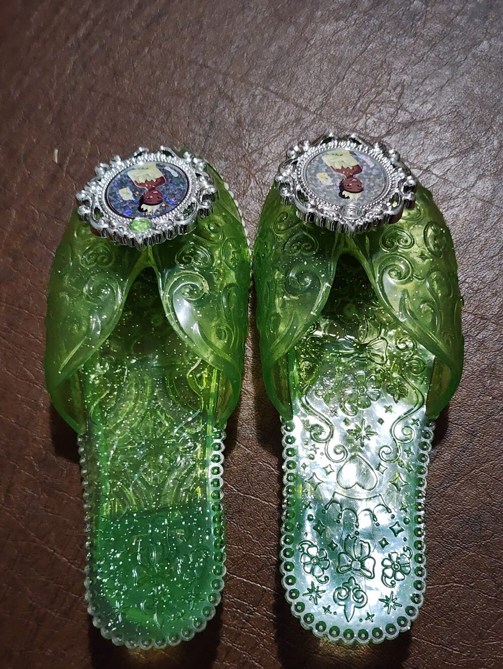 Green Jelly Princess Slippers with Portrait Medallions - Picture 3 of 9